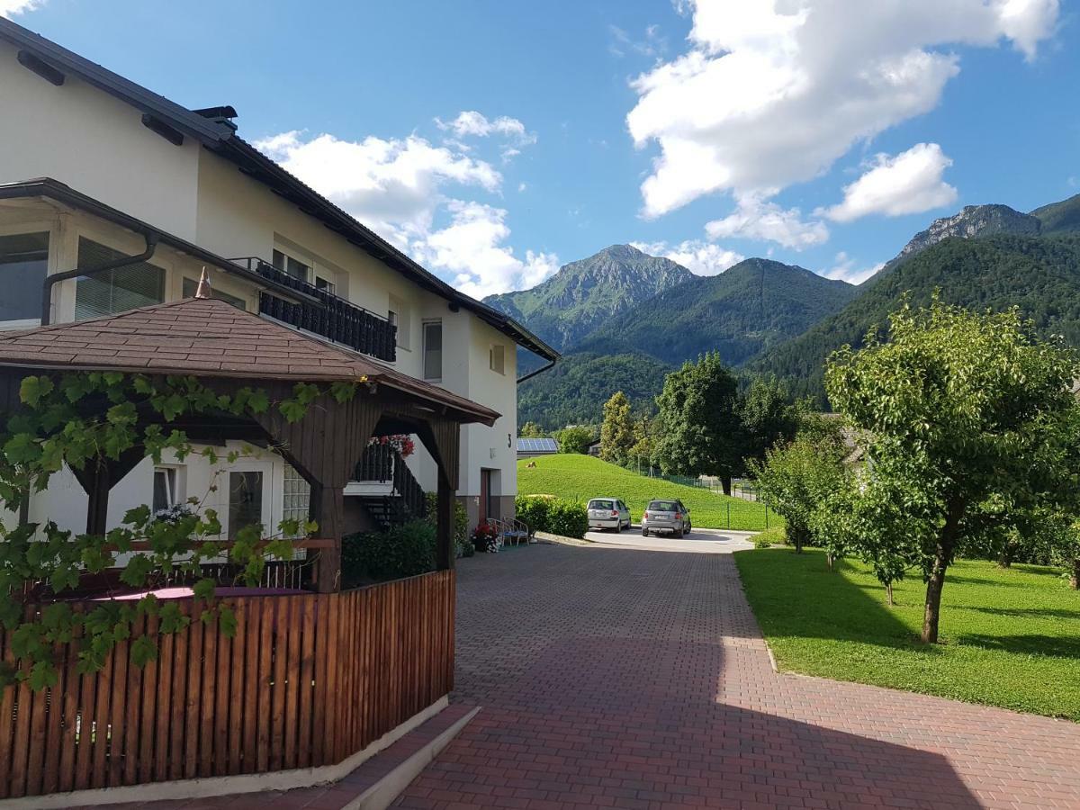 Apartment Lipar Preddvor Exterior foto