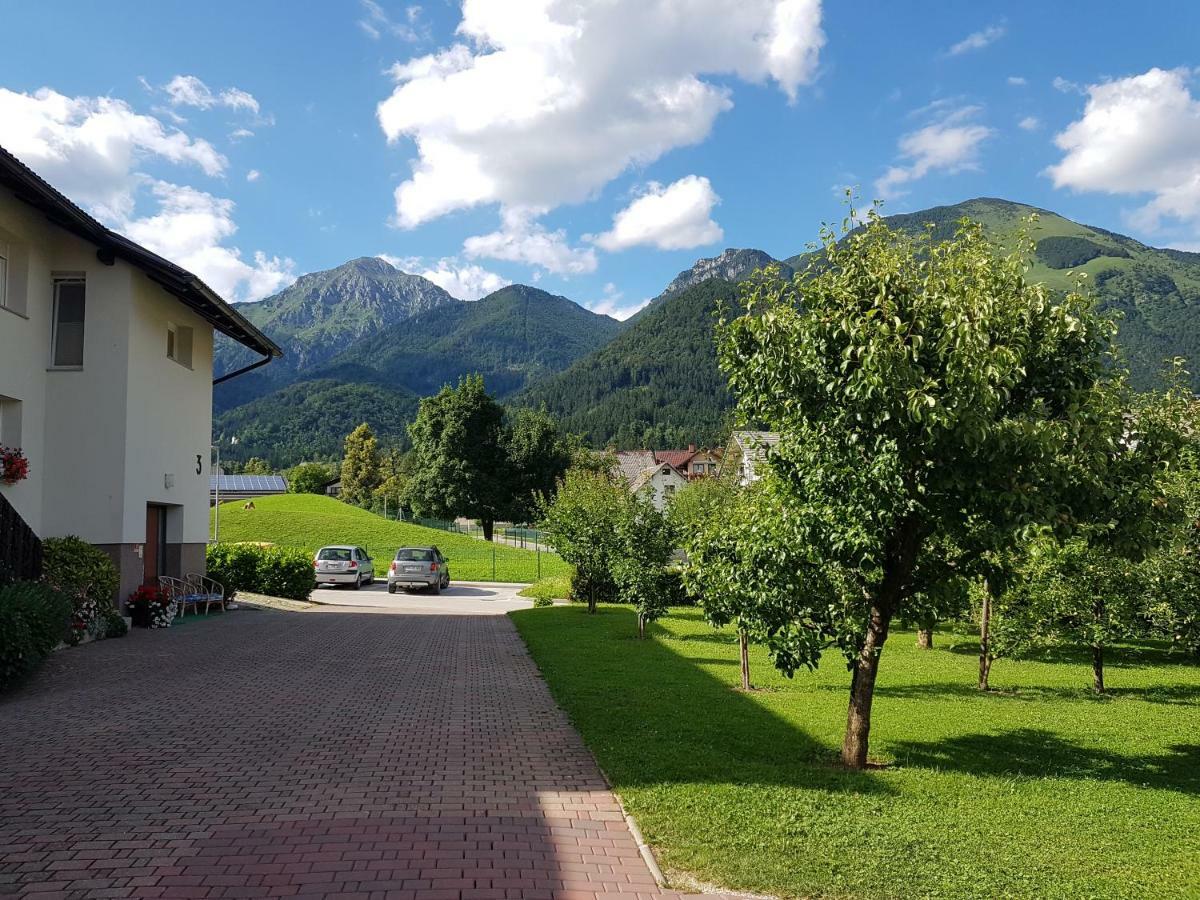 Apartment Lipar Preddvor Exterior foto