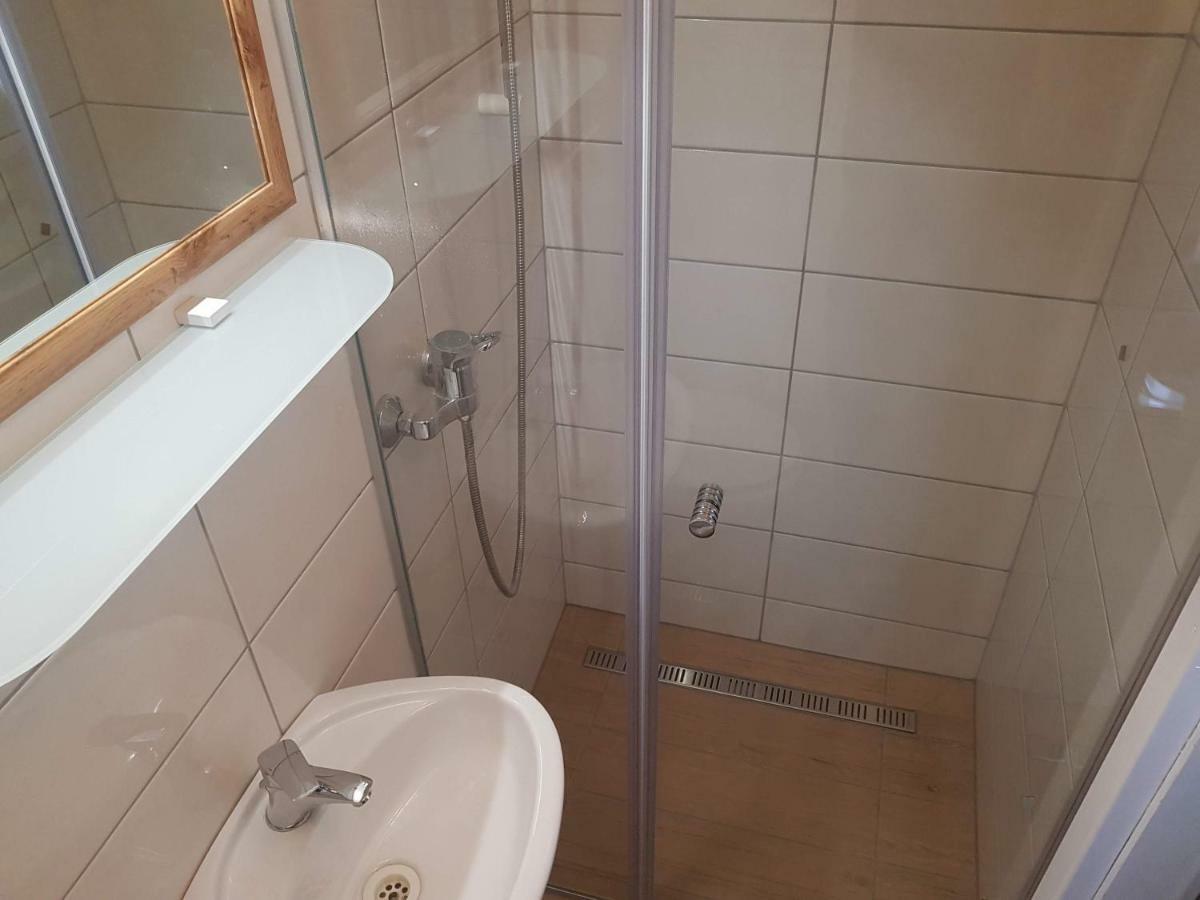 Apartment Lipar Preddvor Exterior foto