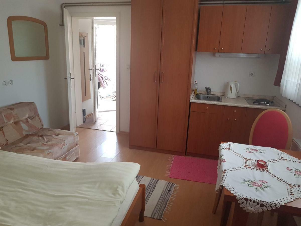Apartment Lipar Preddvor Exterior foto